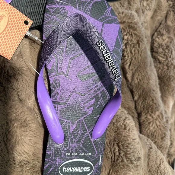 Havaianas Vibrant Purple Sandals - Picture 3 of 5